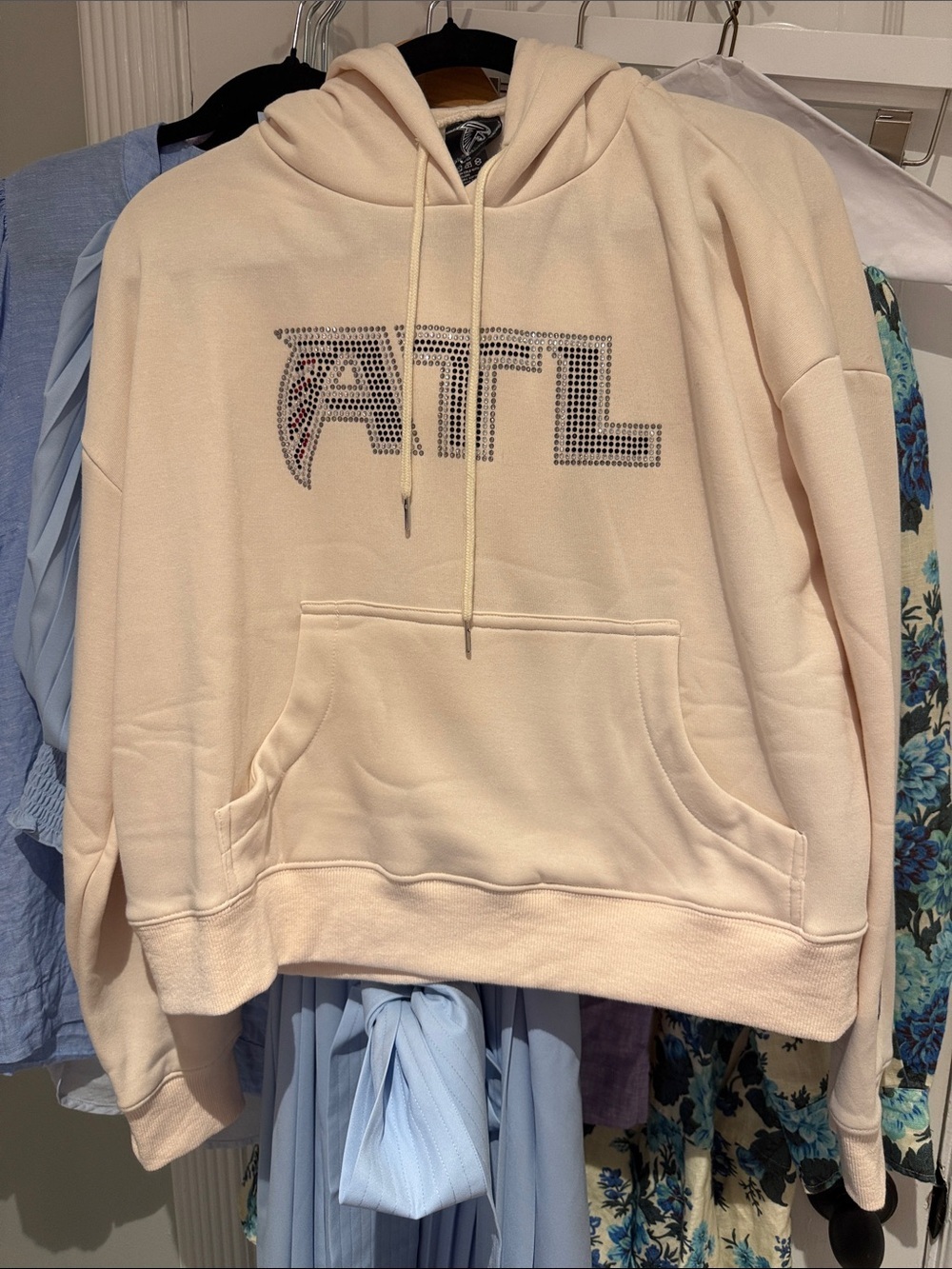 Bedazzled 'ATL' Atlanta Falcons Rhinestone Hoodie Women’s Collectible XL NWOT